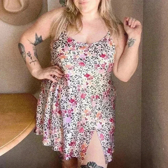 MORGAN TAYLOR SLIP DRESS SMALL - Picture 1 of 11